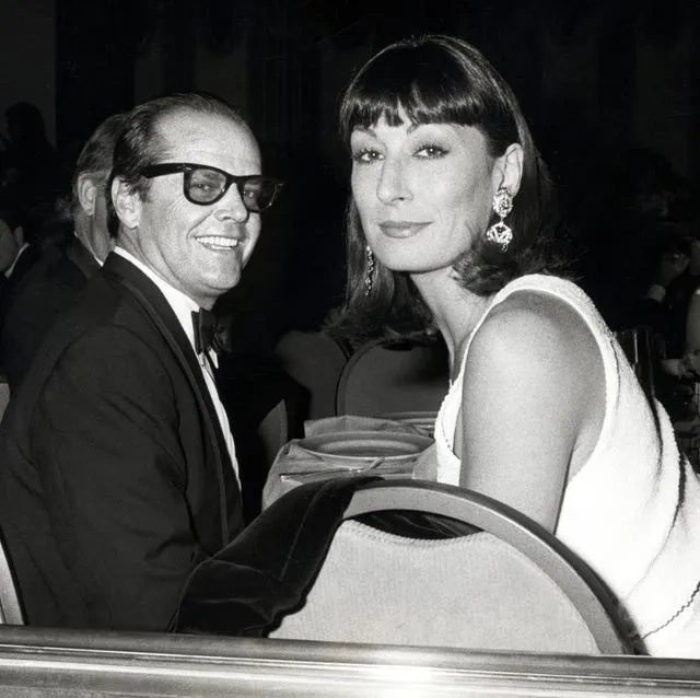 吃瓜大赛经典回顾：历史上的著名八卦事件